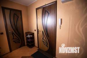 1-к квартира, посуточно, 42м2, 9/9 этаж
