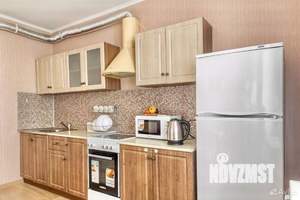 1-к квартира, посуточно, 50м2, 1/1 этаж