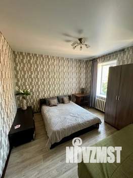 3-к квартира, посуточно, 100м2, 3/3 этаж