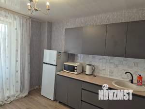 1-к квартира, посуточно, 39м2, 7/17 этаж