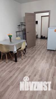 Студия квартира, посуточно, 31м2, 20/22 этаж