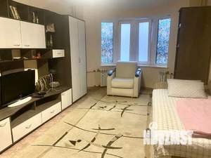 1-к квартира, посуточно, 37м2, 1/9 этаж