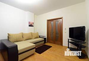 1-к квартира, посуточно, 49м2, 1/1 этаж