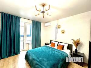 1-к квартира, посуточно, 40м2, 5/25 этаж