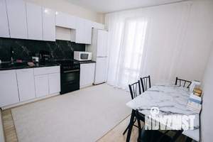 1-к квартира, посуточно, 42м2, 4/17 этаж