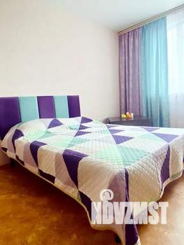 1-к квартира, посуточно, 37м2, 5/17 этаж