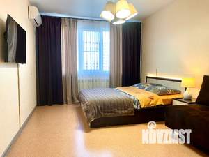 1-к квартира, посуточно, 40м2, 9/17 этаж