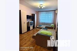 1-к квартира, посуточно, 32м2, 4/10 этаж
