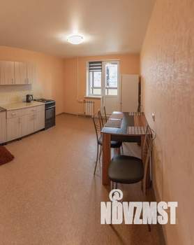 1-к квартира, посуточно, 37м2, 10/25 этаж