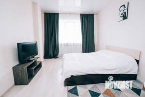 1-к квартира, посуточно, 41м2, 10/18 этаж