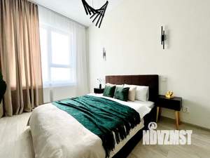 1-к квартира, посуточно, 38м2, 18/18 этаж