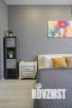 1-к квартира, посуточно, 35м2, 18/18 этаж