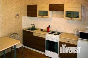 1-к квартира, посуточно, 44м2, 1/13 этаж