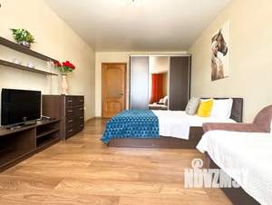 1-к квартира, посуточно, 44м2, 7/17 этаж