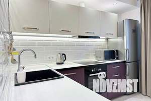 2-к квартира, посуточно, 78м2, 1/17 этаж