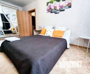 1-к квартира, посуточно, 37м2, 1/17 этаж