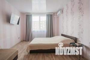 1-к квартира, посуточно, 43м2, 6/19 этаж