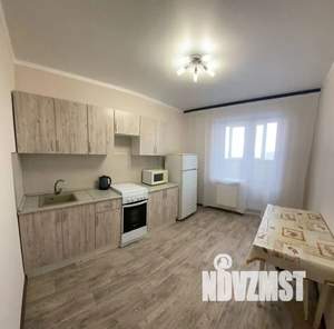 1-к квартира, посуточно, 56м2, 10/25 этаж
