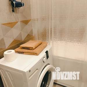 1-к квартира, посуточно, 40м2, 14/17 этаж