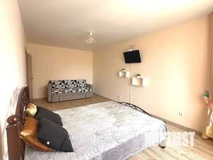 1-к квартира, посуточно, 42м2, 16/25 этаж