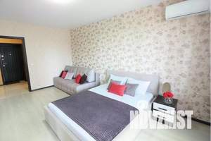 1-к квартира, посуточно, 50м2, 12/25 этаж