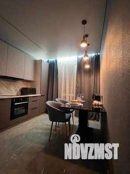 1-к квартира, посуточно, 37м2, 9/17 этаж