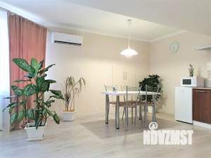 1-к квартира, посуточно, 50м2, 13/16 этаж