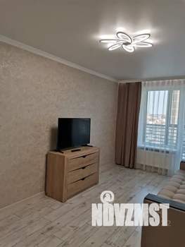 1-к квартира, посуточно, 39м2, 5/18 этаж