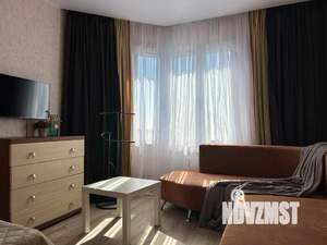 1-к квартира, посуточно, 36м2, 1/1 этаж