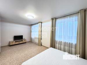 2-к квартира, на длительный срок, 76м2, 1/17 этаж