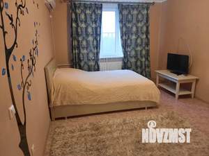 1-к квартира, посуточно, 40м2, 6/17 этаж