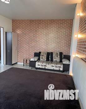 1-к квартира, посуточно, 42м2, 7/15 этаж