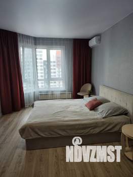 1-к квартира, посуточно, 40м2, 13/17 этаж