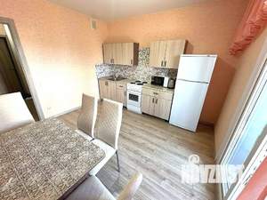 1-к квартира, посуточно, 42м2, 16/25 этаж