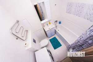 1-к квартира, посуточно, 49м2, 1/1 этаж