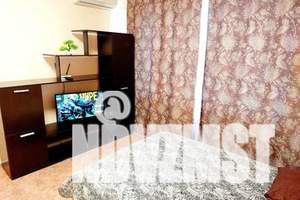 1-к квартира, посуточно, 10м2, 6/10 этаж