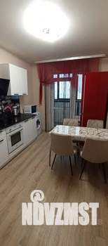 1-к квартира, посуточно, 38м2, 10/21 этаж