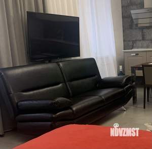 1-к квартира, посуточно, 43м2, 1/1 этаж