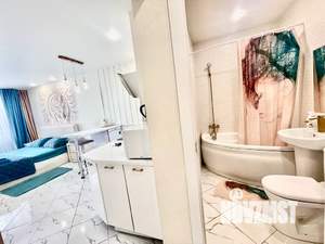 Студия квартира, посуточно, 30м2, 8/13 этаж