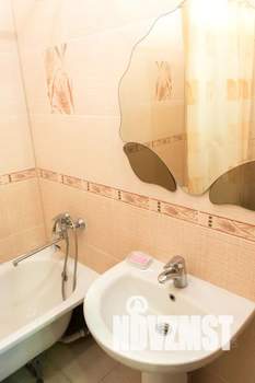 1-к квартира, посуточно, 43м2, 1/10 этаж