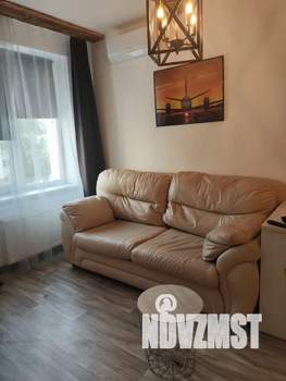 1-к квартира, посуточно, 40м2, 2/21 этаж