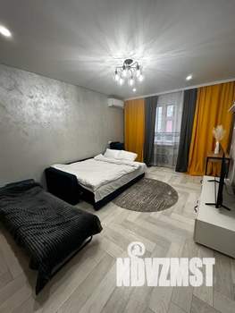 1-к квартира, посуточно, 40м2, 6/9 этаж