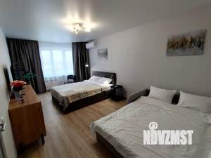 1-к квартира, посуточно, 40м2, 6/17 этаж