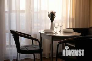 1-к квартира, посуточно, 41м2, 1/1 этаж