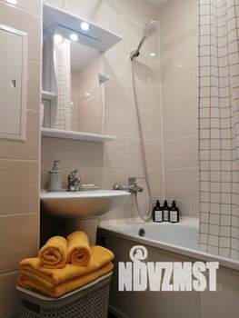 2-к квартира, посуточно, 62м2, 1/1 этаж