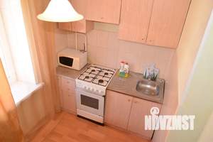 2-к квартира, посуточно, 45м2, 7/9 этаж