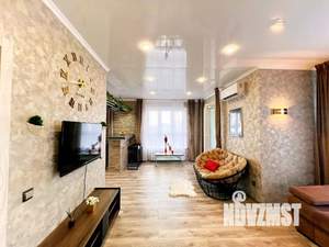 1-к квартира, посуточно, 49м2, 13/17 этаж