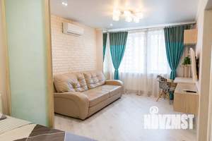 1-к квартира, посуточно, 48м2, 8/25 этаж