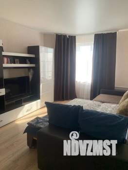 1-к квартира, посуточно, 42м2, 17/17 этаж