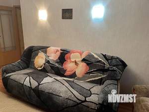 3-к квартира, на длительный срок, 58м2, 1/5 этаж